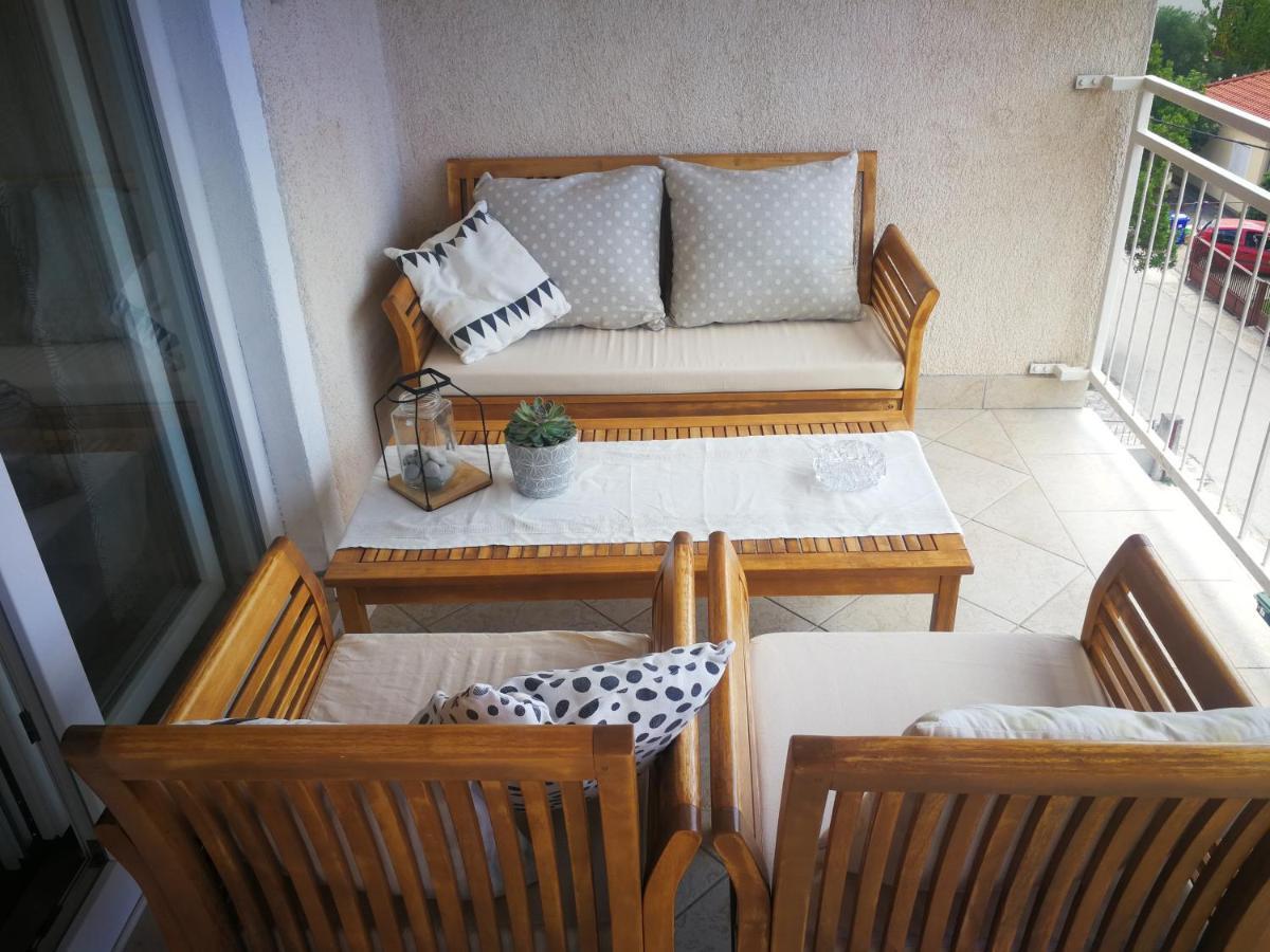 Apartmani Nea Biograd Na Moru Εξωτερικό φωτογραφία